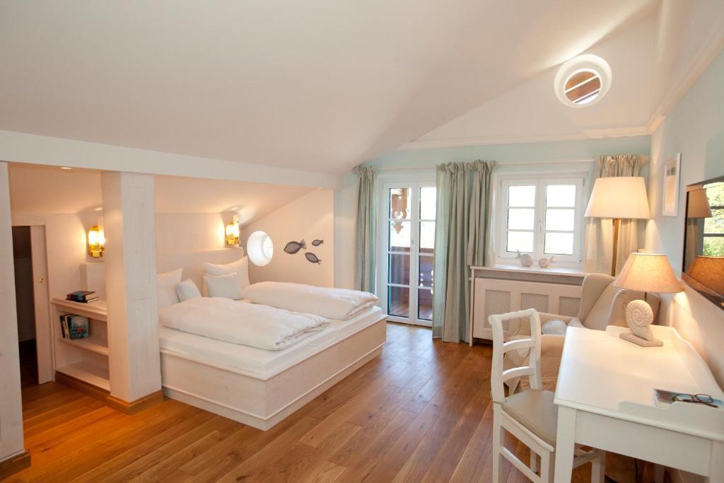 Landhaus Marinella Hotel Garni Bad Wiessee Zimmer foto