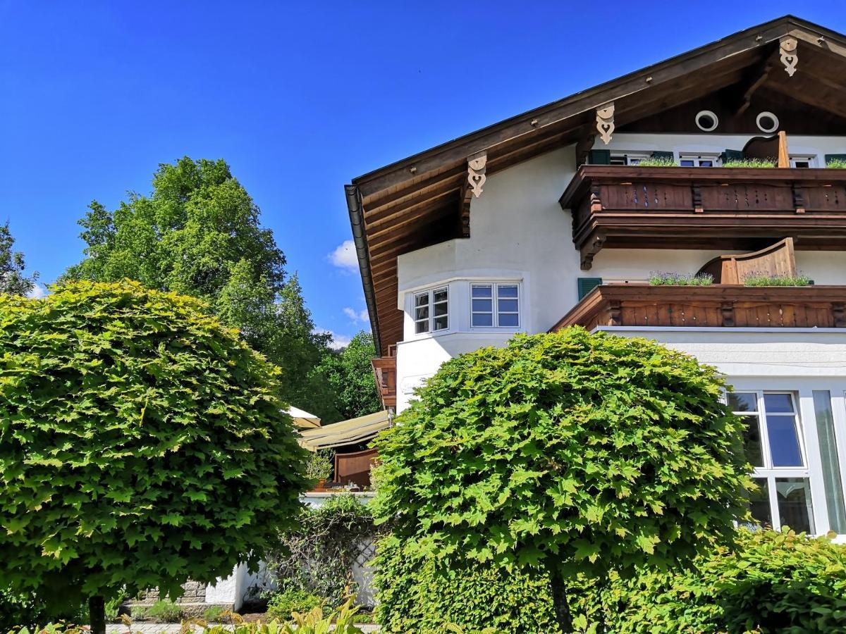 Landhaus Marinella Hotel Garni Bad Wiessee Exterior foto